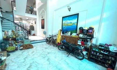 CHỦ BÁN RẤT GẤP _ NHÀ 5 TẤM MẶT TIỀN HẺM XE TẢI, CẠNH NGUYỄN VĂN LINH QUẬN 7