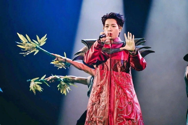 Khi Thánh Gióng cưỡi ngựa ra thế giới- Ảnh 2.