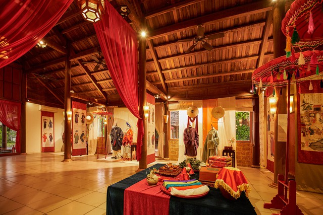 'Bách niên hỷ sự' tái hiện phong tục cưới hỏi của người Việt 100 năm qua - Ảnh 2.