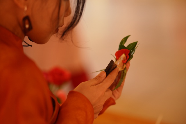 'Bách niên hỷ sự' tái hiện phong tục cưới hỏi của người Việt 100 năm qua - Ảnh 4.