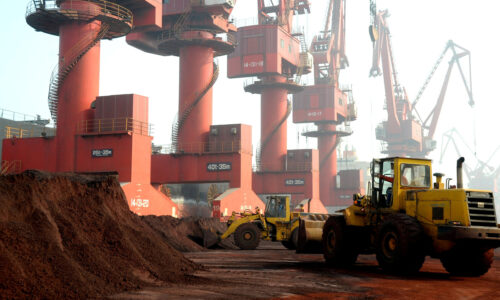 Trung Quốc xúc tiến nới lỏng xuất khẩu đất hiếm