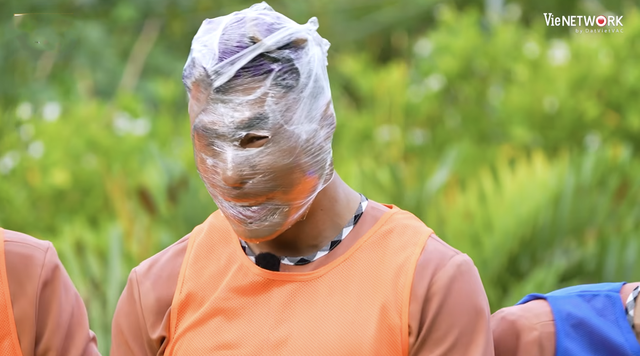 Ê kíp '2 ngày 1 đêm' nói gì về tình huống liên quan Lê Dương Bảo Lâm?- Ảnh 1.