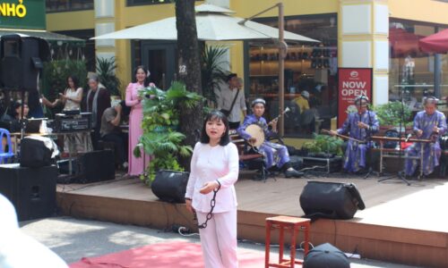 Hát bội giữa vòng xoáy hiện đại –  Bài 1: Tìm hướng đi sâu vào đời sống người dân