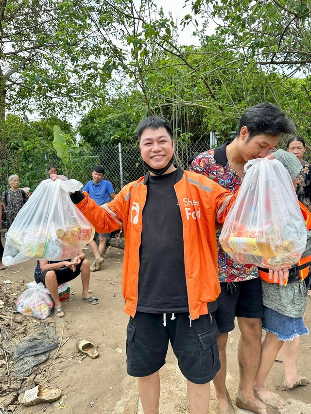 Một trái tim không ngừng cho đi - Ảnh 1.