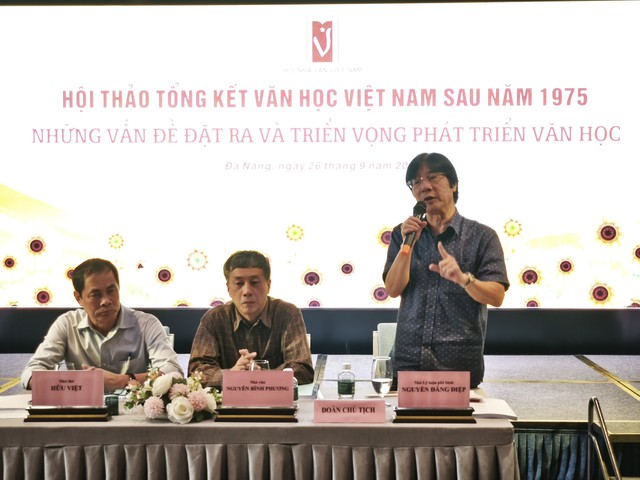 Từ phim 'Mưa đỏ': Yêu cầu nhà văn chép như nhà lịch sử là nhầm lẫn- Ảnh 1.