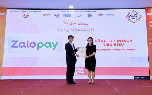 Zalopay nhận giải thưởng Công ty fintech tiêu biểu 2024- Ảnh 1. Zalopay nhận giải thưởng Công ty fintech tiêu biểu 2024- Ảnh 1.