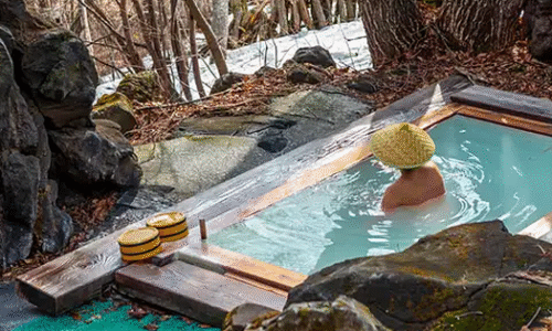 Tắm khoáng nóng – liệu pháp giúp người Nhật sống thọ, sống khoẻ | Dự án | Tài Chính