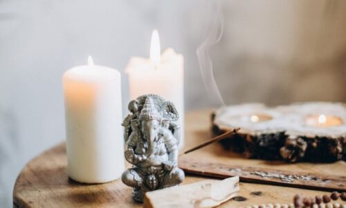 Vị trí đặt nến trong nhà giúp tăng vượng khí, hút tài lộc