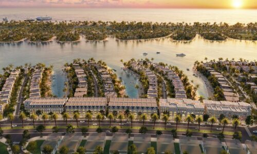 Vịnh Tiên: Một điểm đến, đa tầng trải nghiệm sống | Dự án | Tài Chính