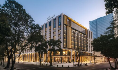 Fairmont Hà Nội chính thức khai trương, trở thành tâm điểm giao thoa  văn hóa – xã hội mới