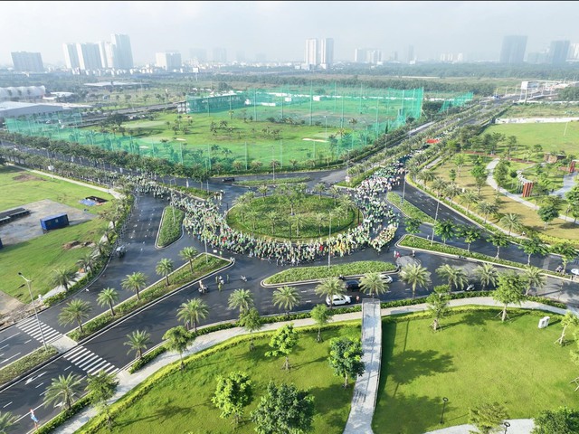 Khu Đông trở thành lõi kết nối trong cấu trúc đô thị đa cực - Ảnh 2.