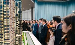 LUMIÈRE Essence Peak ra mắt sa bàn dự án cùng buổi trò chuyện về thời vận 2026 | Dự án | Tài Chính