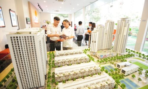 Doanh nghiệp bất động sản đẩy mạnh M&A: Vẫn tiềm ẩn rủi ro