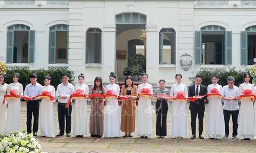 Giới thiệu gần 100 kiệt tác hội họa thế giới và Việt Nam