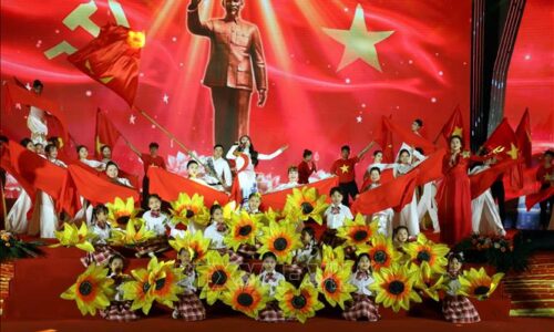 Khai mạc Liên hoan Tuyên truyền lưu động toàn quốc