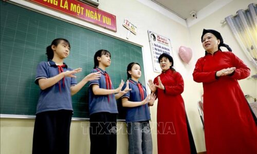Bền bỉ gieo những ‘mầm Xoan’