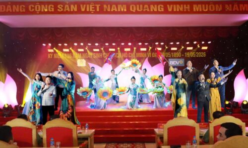 Chương trình nghệ thuật ‘Giai điệu Tháng 5’ kỷ niệm 136 năm ngày sinh Chủ tịch Hồ Chí Minh