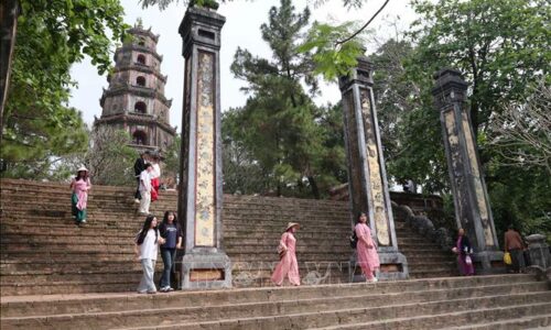 Huế định hình du lịch tĩnh lặng giữa dòng chảy sôi động