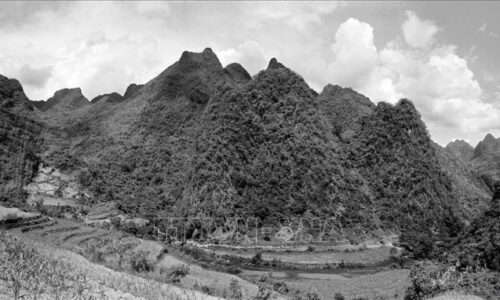 Về Pác Bó đọc thơ Bác
